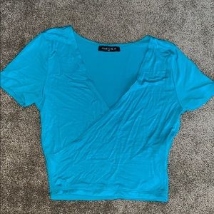 Short sleeve crop top